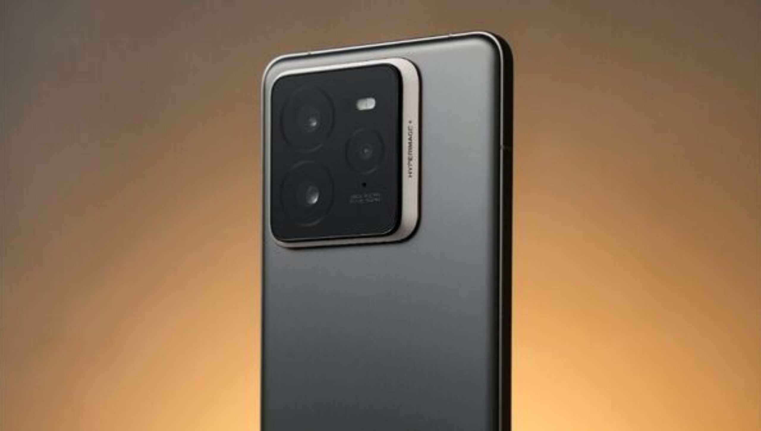 Realme GT 7: फीचर्स ही नहीं, 7000mAh बैटरी + 120W फास्ट चार्जिंग, और कीमत सुनकर रह जाएंगे दंग